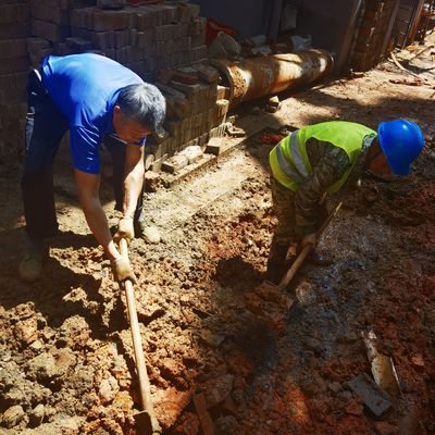 人大代表跟踪督办显担当 老小区污水顽疾终得根治